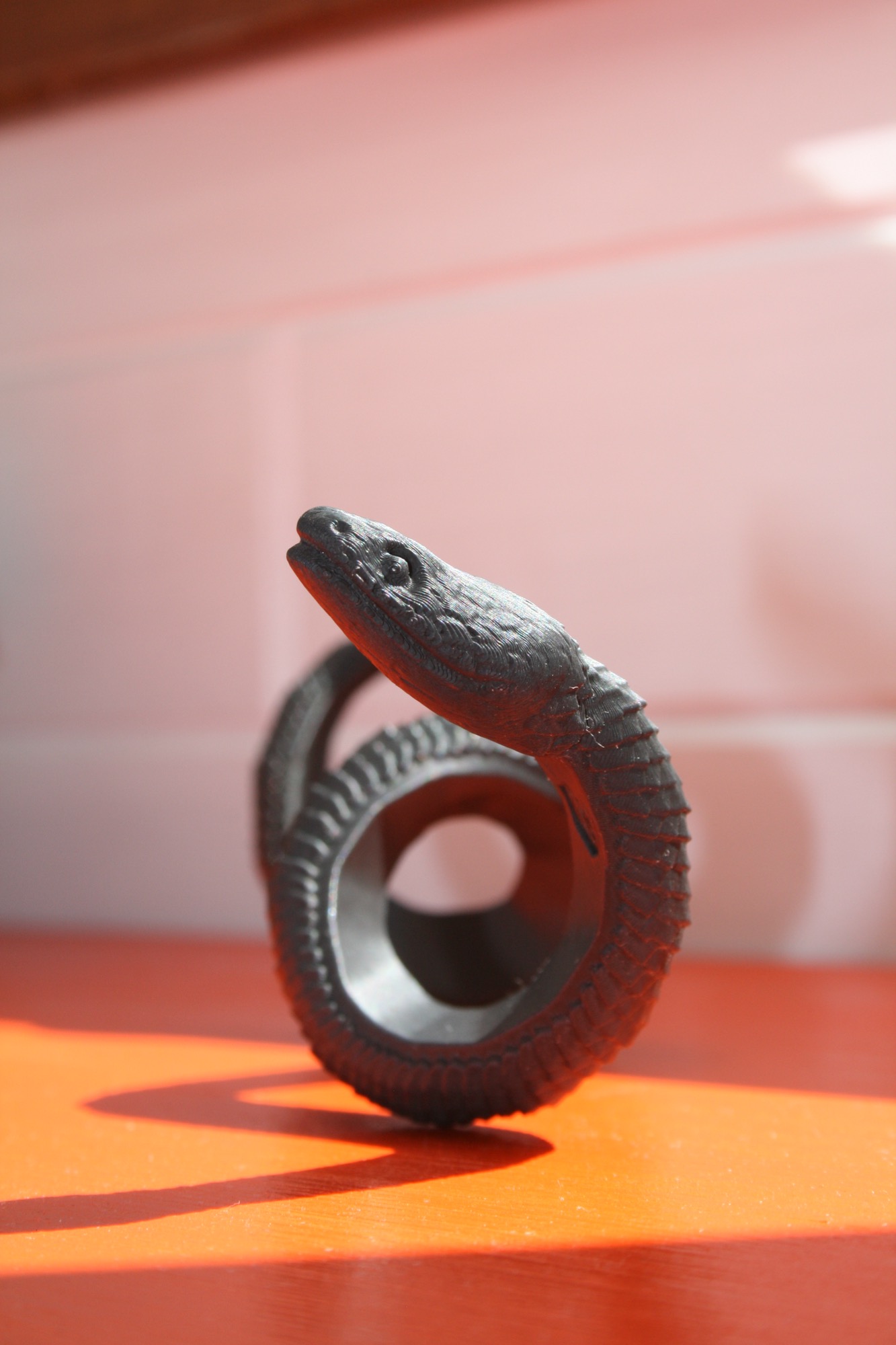 Статуэтка 'Змея' 2